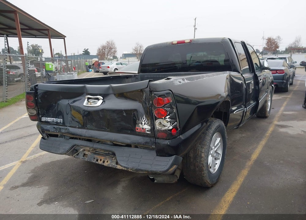 2002 GMC SIERRA 1500 SLE VIN: 2GTEC19V921360232