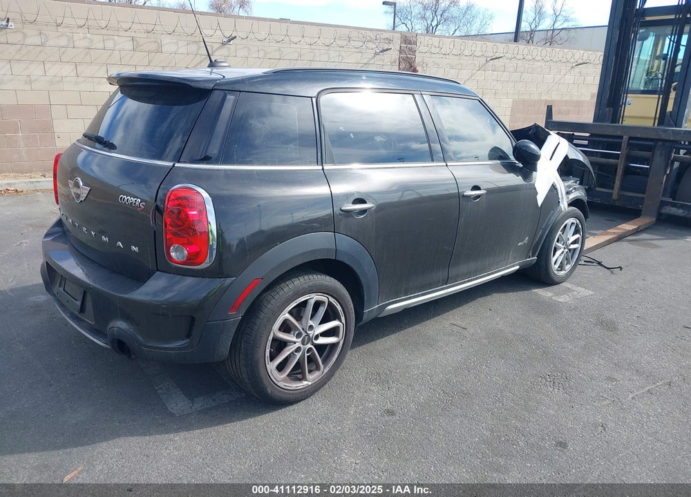 2016 MINI COUNTRYMAN COOPER S VIN: WMWZC5C54GWP49939