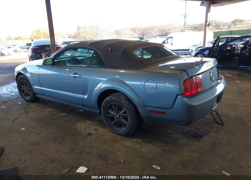 2007 FORD MUSTANG VIN: 1ZVHT84NX75355329