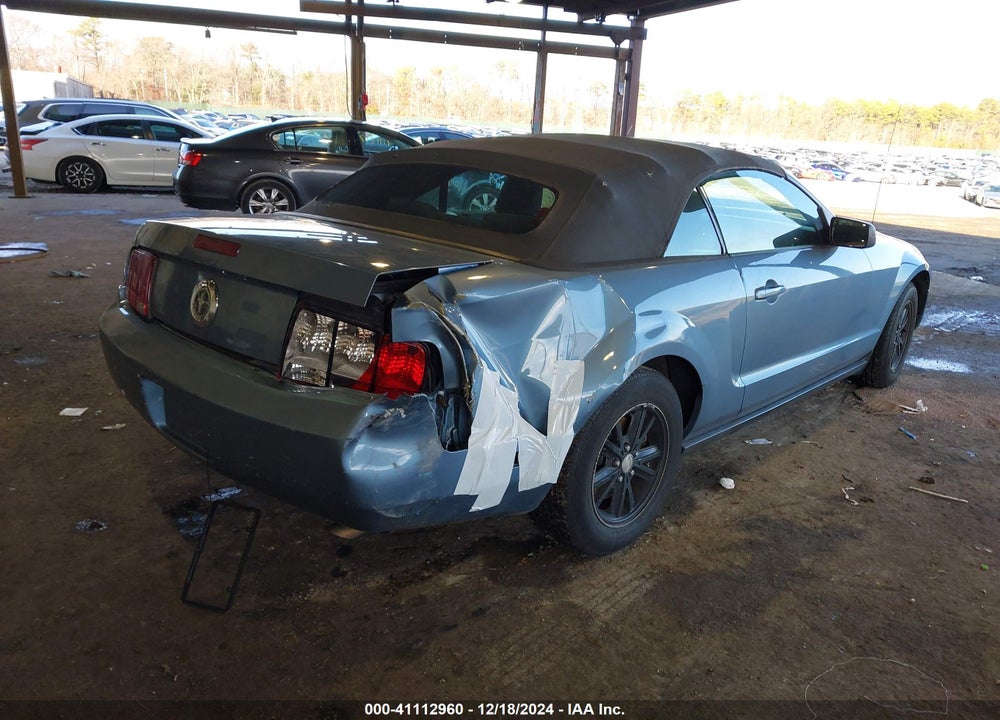 2007 FORD MUSTANG VIN: 1ZVHT84NX75355329