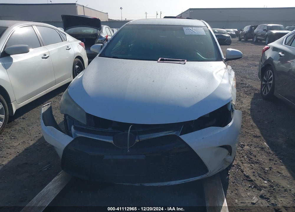 2015 TOYOTA CAMRY SE VIN: 4T1BF1FK7FU038019