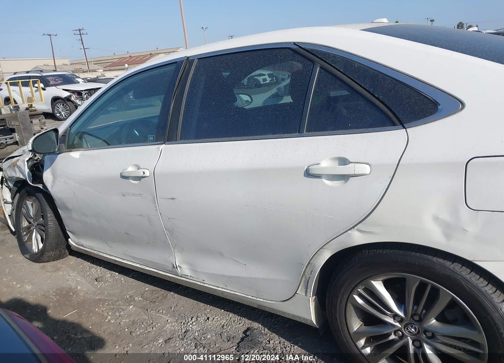 2015 TOYOTA CAMRY SE VIN: 4T1BF1FK7FU038019