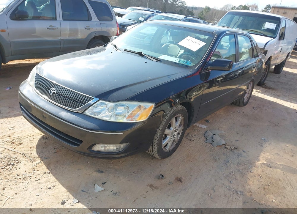 2000 TOYOTA AVALON XLS VIN: 4T1BF28B3YU092309