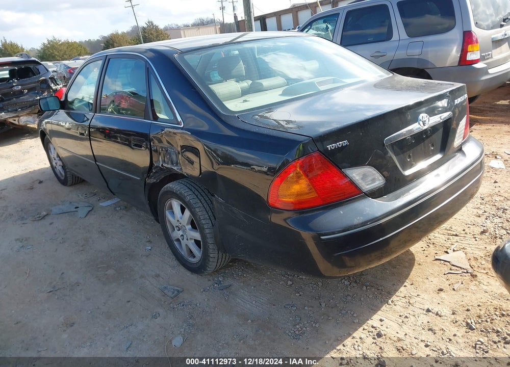 2000 TOYOTA AVALON XLS VIN: 4T1BF28B3YU092309