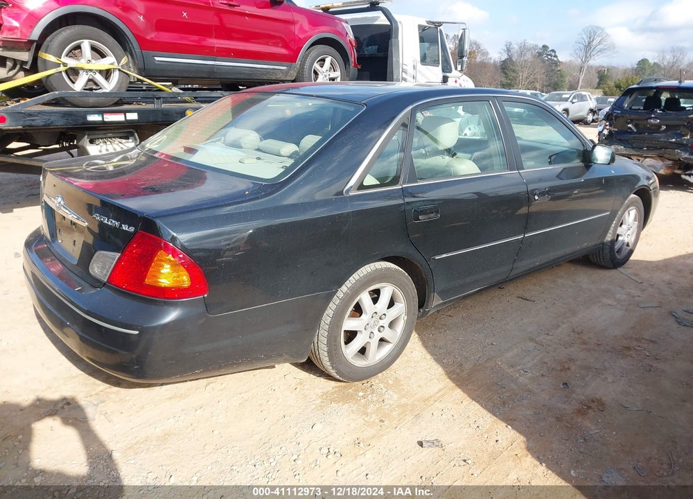 2000 TOYOTA AVALON XLS VIN: 4T1BF28B3YU092309
