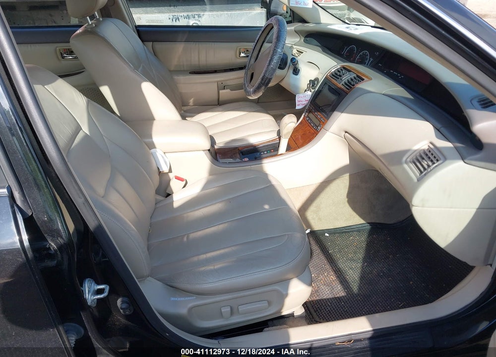 2000 TOYOTA AVALON XLS VIN: 4T1BF28B3YU092309