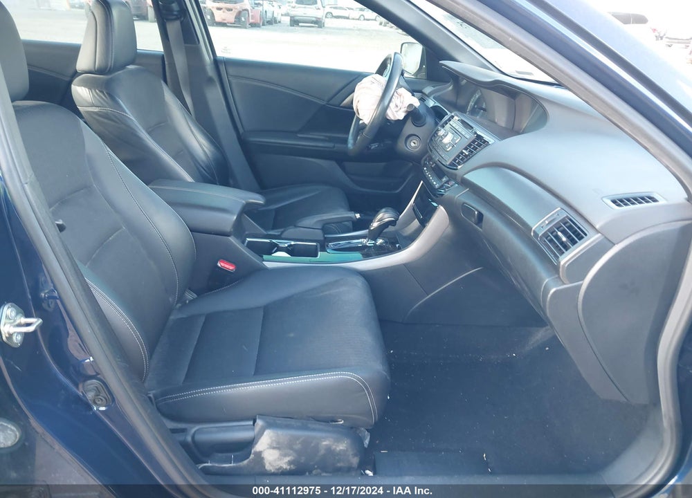 2016 HONDA ACCORD SPORT VIN: 1HGCR2F66GA215298