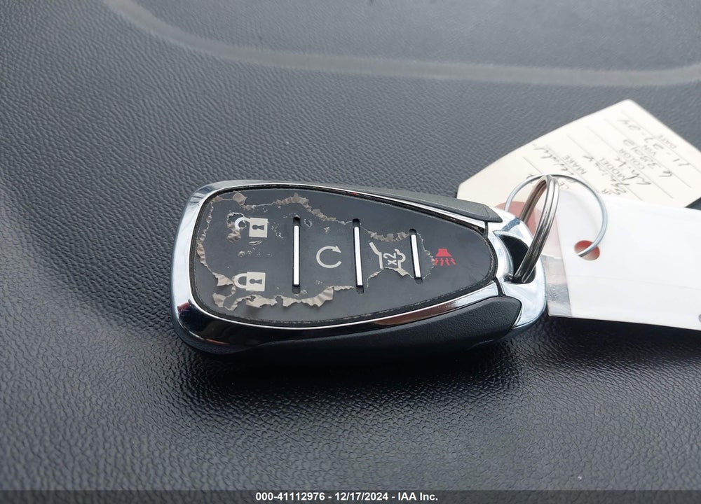 2019 CHEVROLET EQUINOX VIN: 3GNAXUEV8KS638012