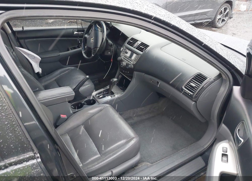 2006 HONDA ACCORD 2.4 EX VIN: 1HGCM56856A041952