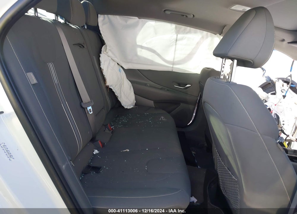 2024 HYUNDAI ELANTRA VIN: KMHLS4DG4RU717332