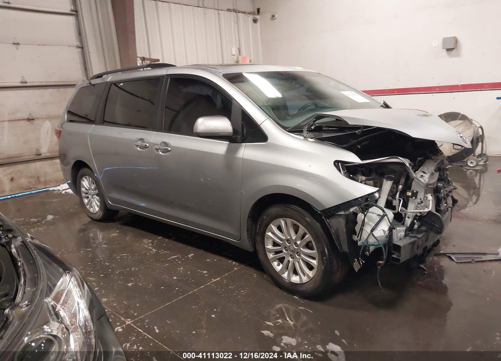 2015 TOYOTA SIENNA XLE LIMITED VIN: 5TDYK3DC1FS648021