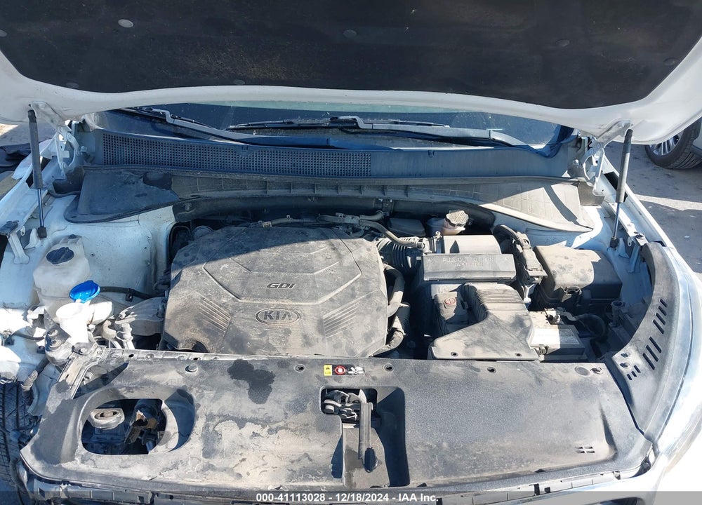 2019 KIA SORENTO 3.3L EX VIN: 5XYPH4A50KG500567