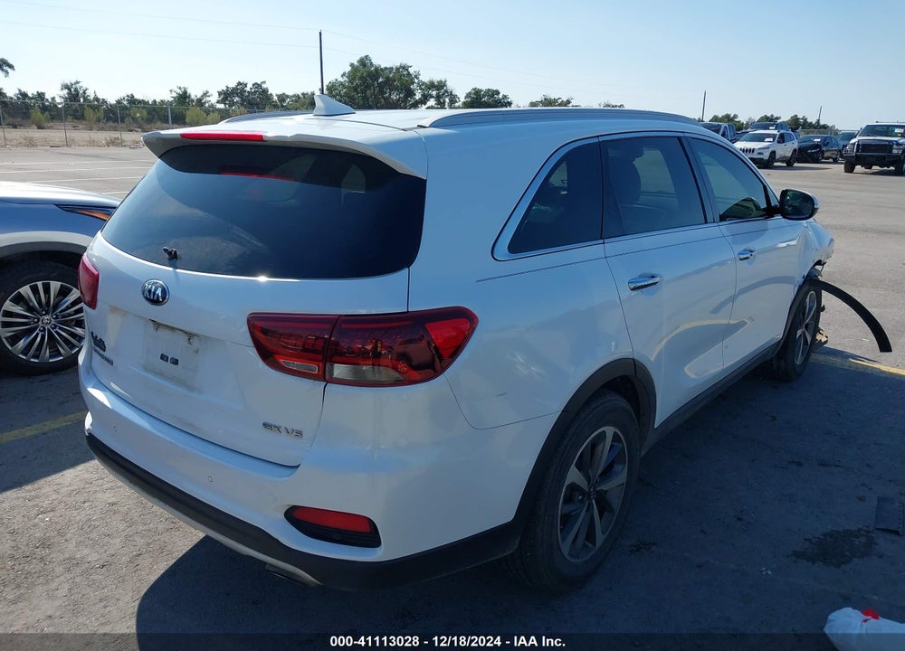 2019 KIA SORENTO 3.3L EX VIN: 5XYPH4A50KG500567