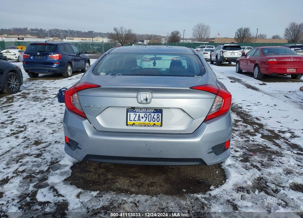 2018 HONDA CIVIC VIN: 2HGFC2F56JH503420