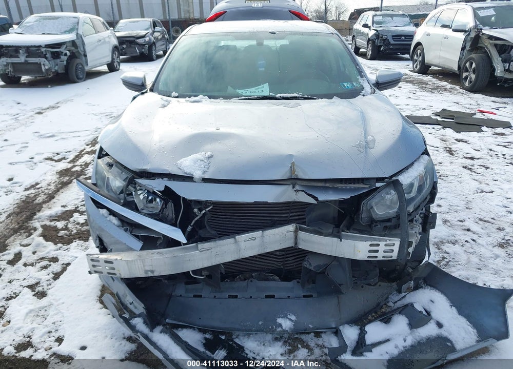2018 HONDA CIVIC VIN: 2HGFC2F56JH503420