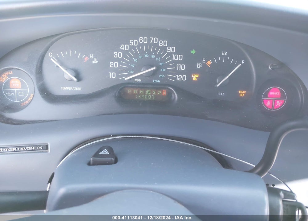 2000 BUICK CENTURY CUSTOM VIN: 2G4WS52J8Y1149047