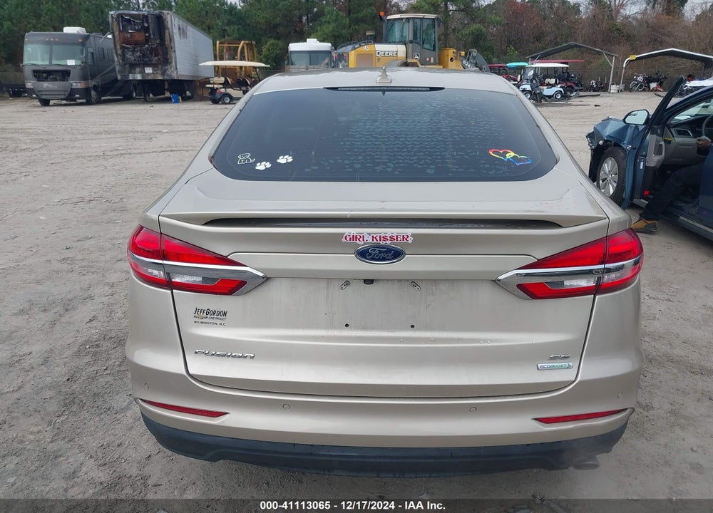2019 FORD FUSION VIN: 3FA6P0HD3KR249415