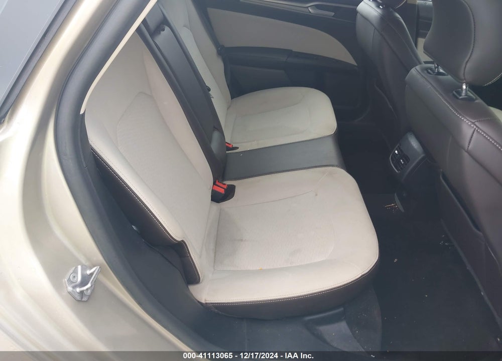 2019 FORD FUSION VIN: 3FA6P0HD3KR249415