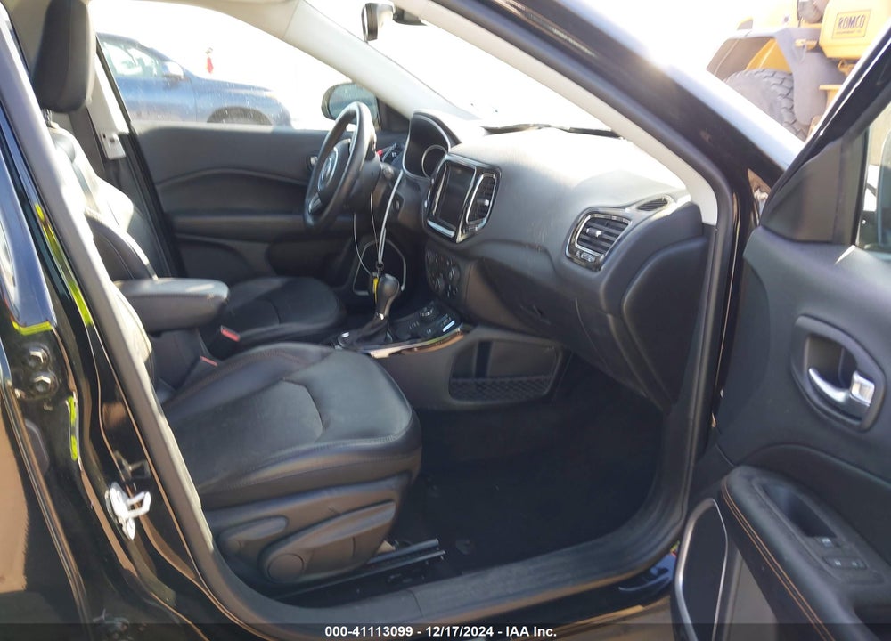 2018 JEEP COMPASS LIMITED 4X4 VIN: 3C4NJDCB1JT374905