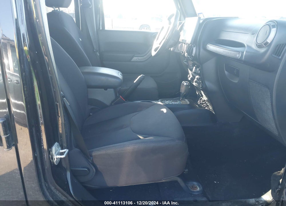2013 JEEP WRANGLER UNLIMITED SPORT VIN: 1C4BJWDG9DL673874