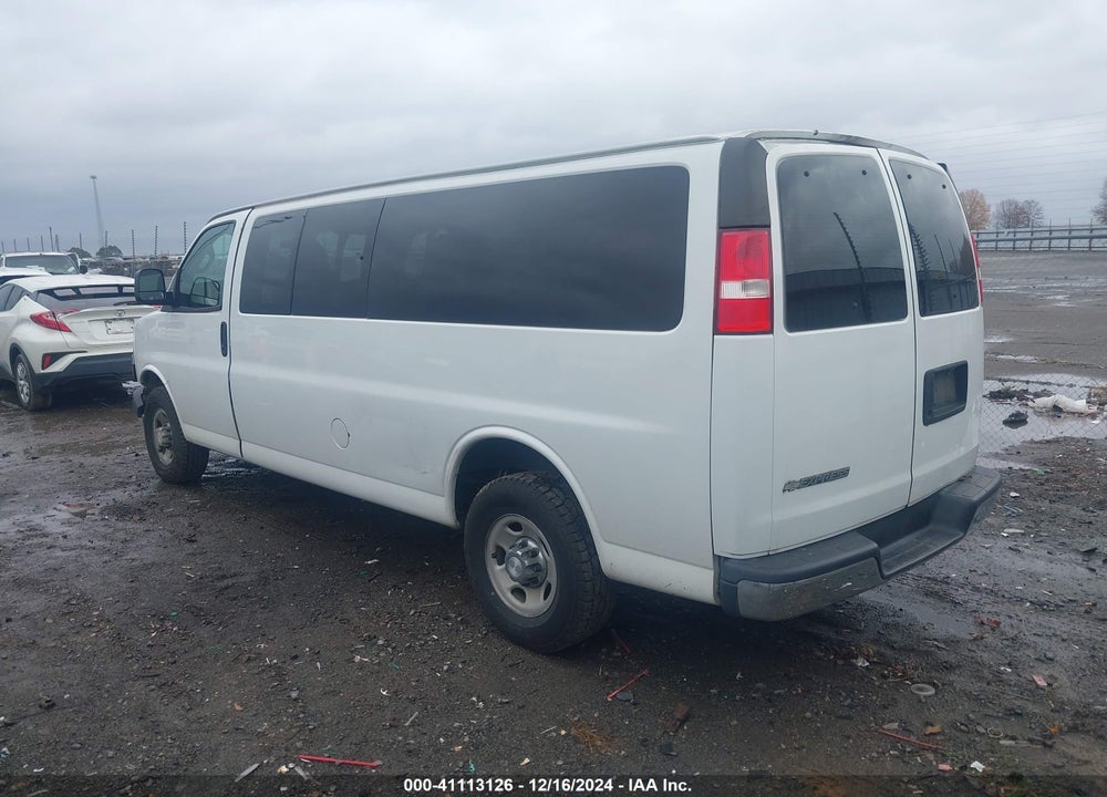 2017 CHEVROLET EXPRESS 3500 LT VIN: 1GAZGPFG6H1278416