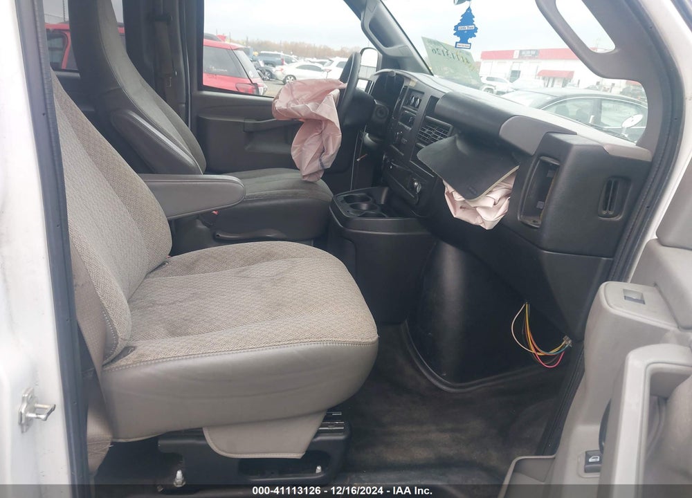 2017 CHEVROLET EXPRESS 3500 LT VIN: 1GAZGPFG6H1278416