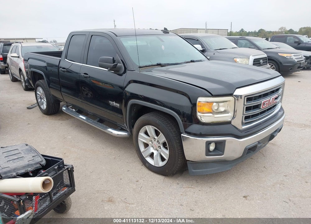 2015 GMC SIERRA 1500 SLE VIN: 1GTR1UEC8FZ159951