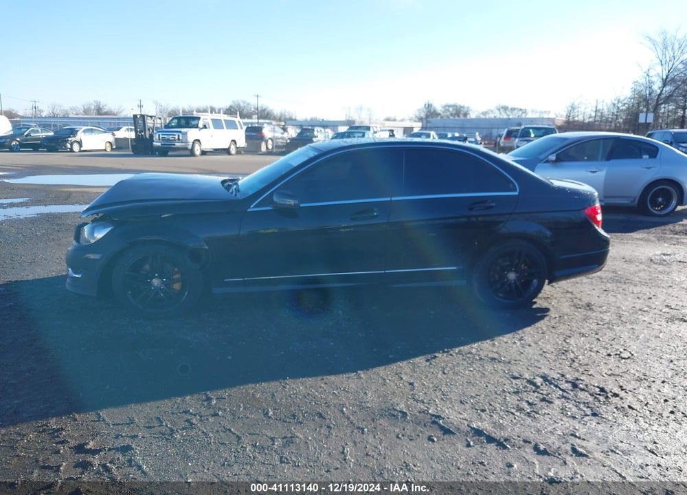 2012 MERCEDES-BENZ C 300 VIN: WDDGF8BB0CF861633