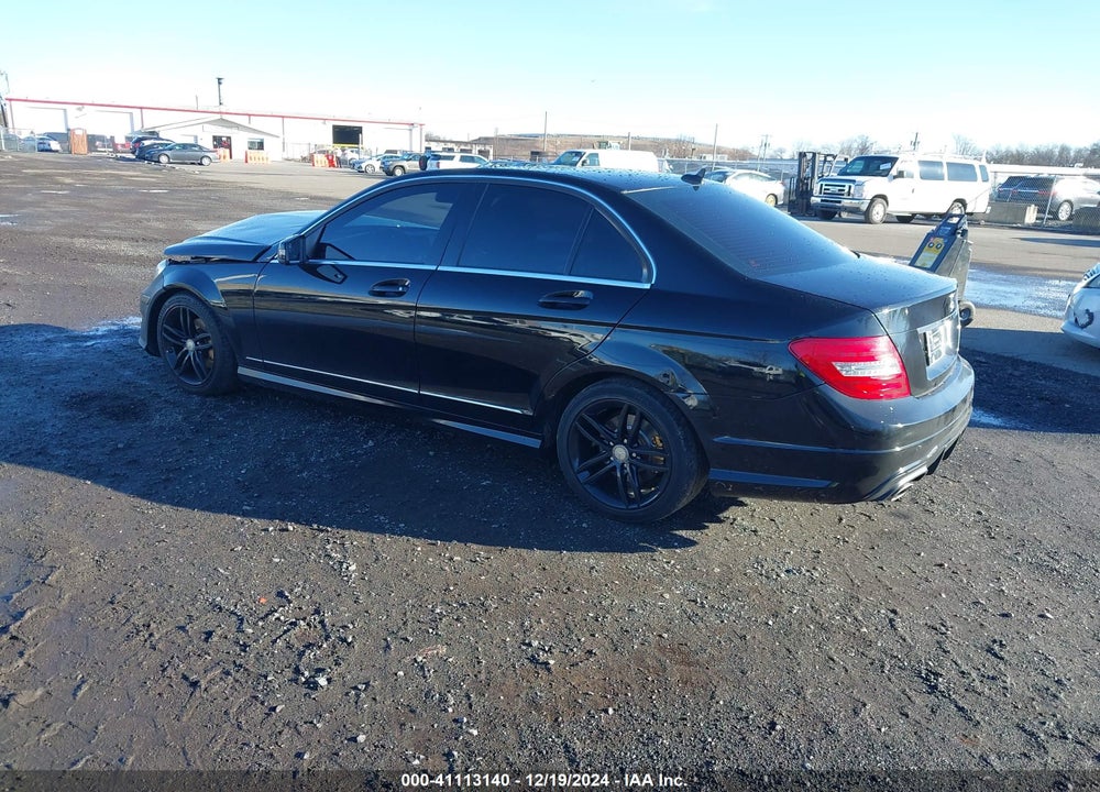 2012 MERCEDES-BENZ C 300 VIN: WDDGF8BB0CF861633