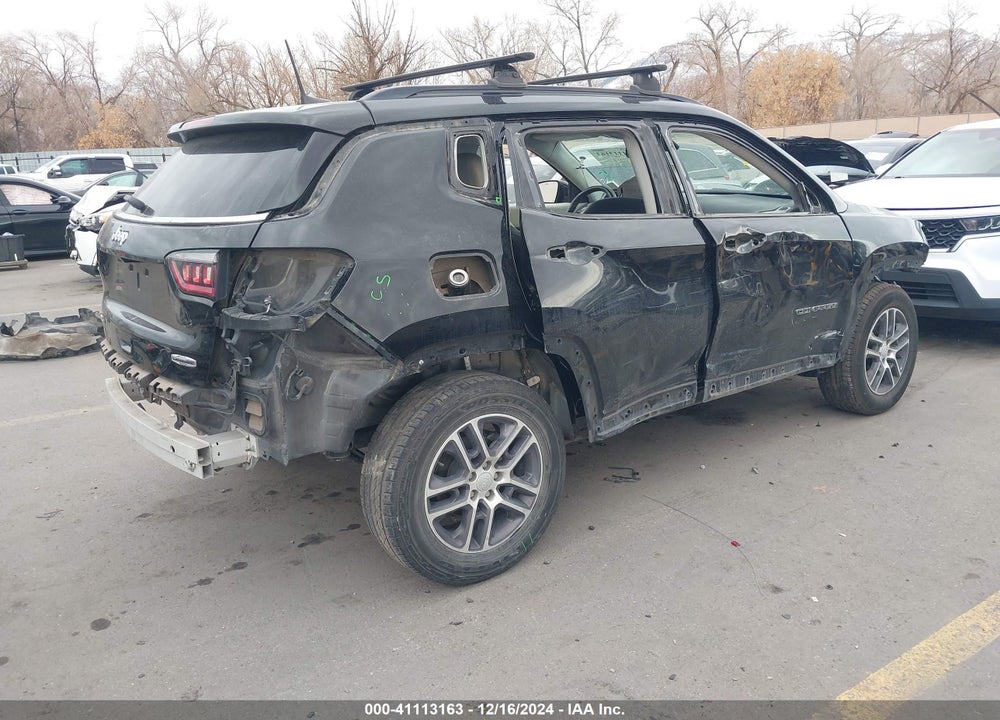 2018 JEEP COMPASS LATITUDE 4X4 VIN: 3C4NJDBB5JT484163