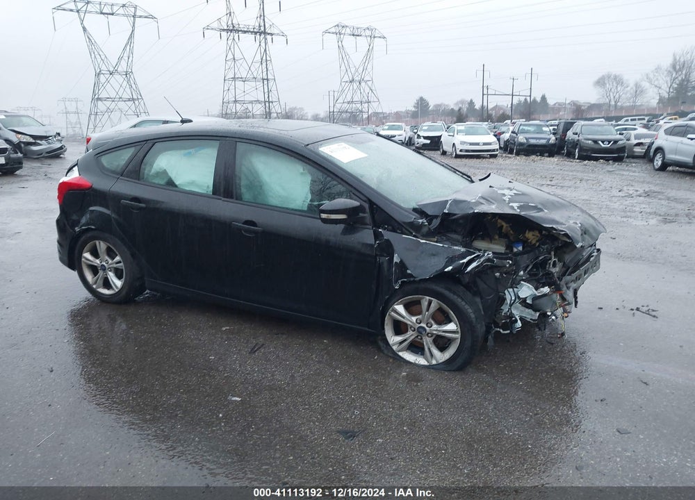 2014 FORD FOCUS SE VIN: 1FADP3K2XEL457343
