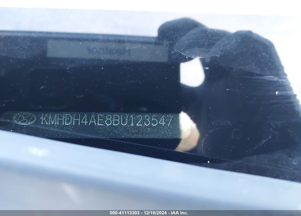 2011 HYUNDAI ELANTRA LIMITED (ULSAN PLANT) VIN: KMHDH4AE8BU123547