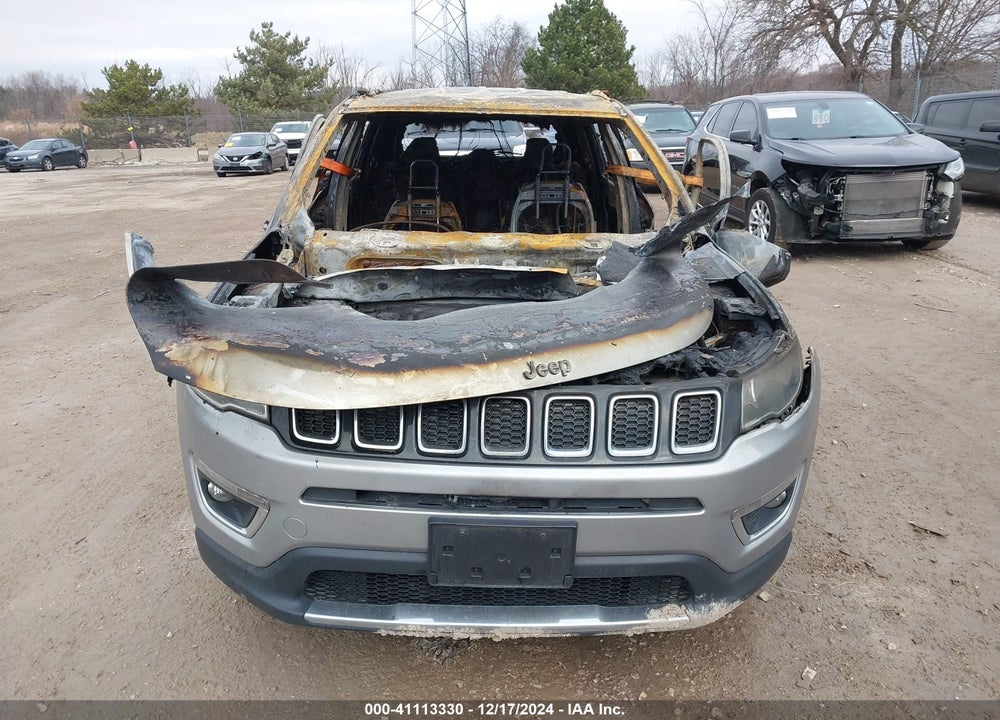 2019 JEEP COMPASS LIMITED FWD VIN: 3C4NJCCB3KT675963