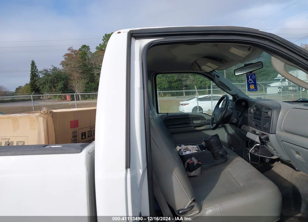 2005 FORD F-250 XL/XLT VIN: 1FTNF205X5EC55955