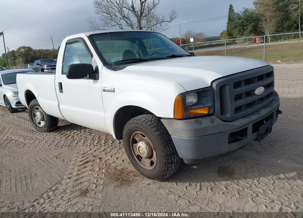 2005 FORD F-250 XL/XLT VIN: 1FTNF205X5EC55955