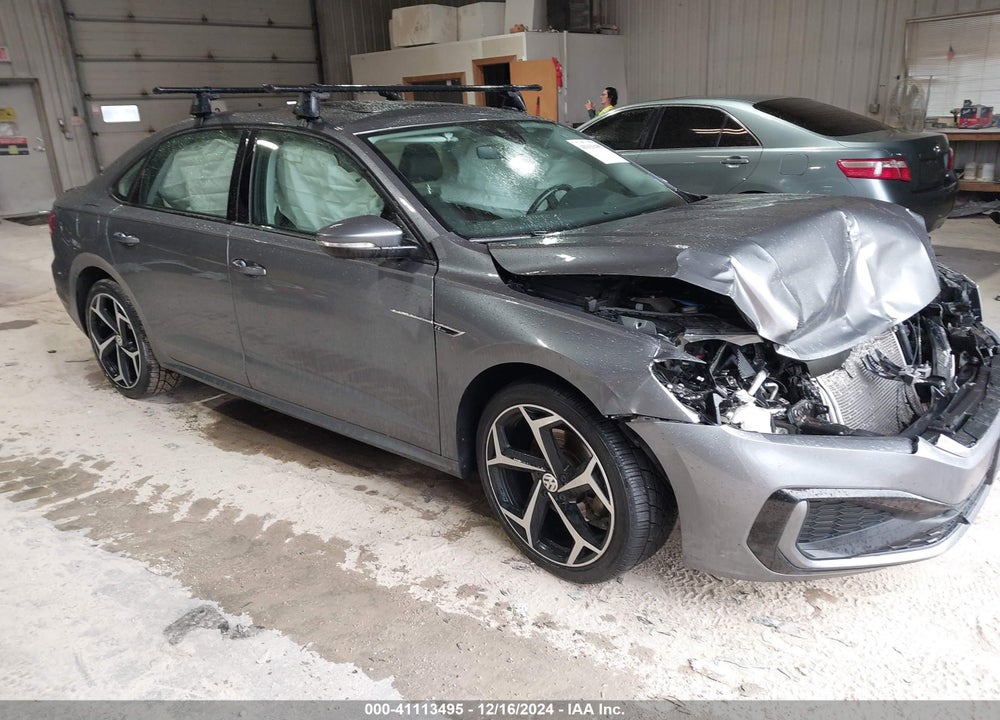 2020 VOLKSWAGEN PASSAT 2.0T R-LINE VIN: 1VWMA7A38LC010839