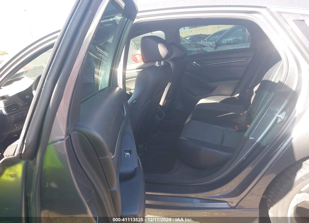 2018 HONDA ACCORD SPORT VIN: 1HGCV1F33JA240727