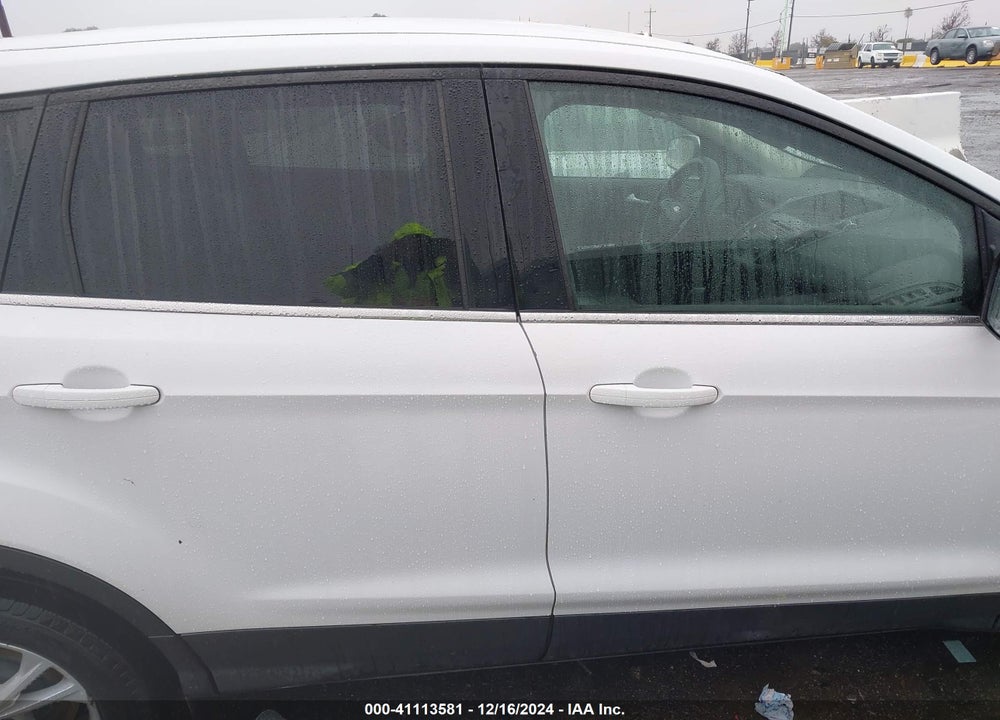 2017 FORD ESCAPE SE VIN: 1FMCU0GD0HUE39774