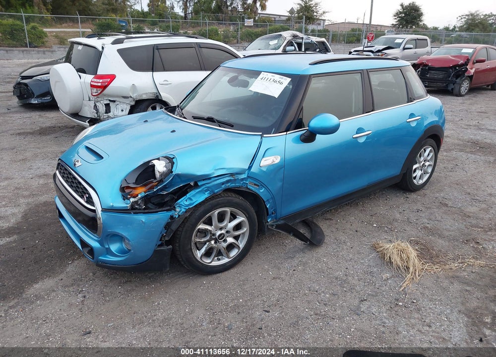 2016 MINI HARDTOP COOPER S VIN: WMWXU3C58G2D29670