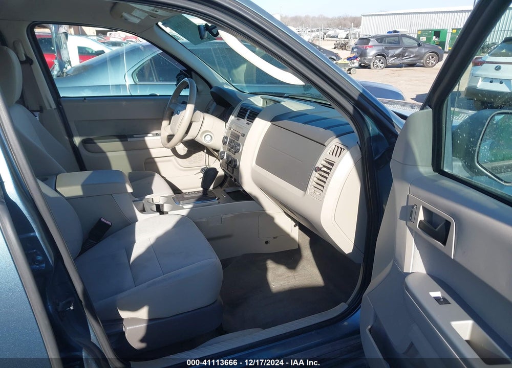 2010 FORD ESCAPE XLT VIN: 1FMCU9DG7AKD19703