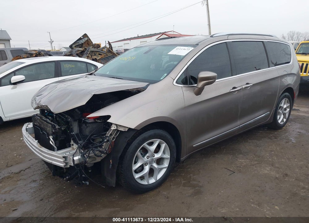 2017 CHRYSLER PACIFICA TOURING L PLUS VIN: 2C4RC1EG9HR833310