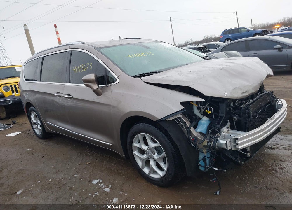 2017 CHRYSLER PACIFICA TOURING L PLUS VIN: 2C4RC1EG9HR833310