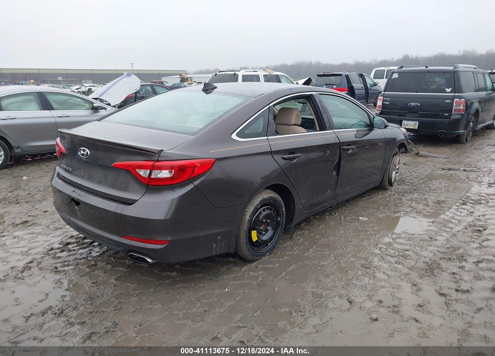2017 HYUNDAI SONATA SE VIN: 5NPE24AF9HH449296