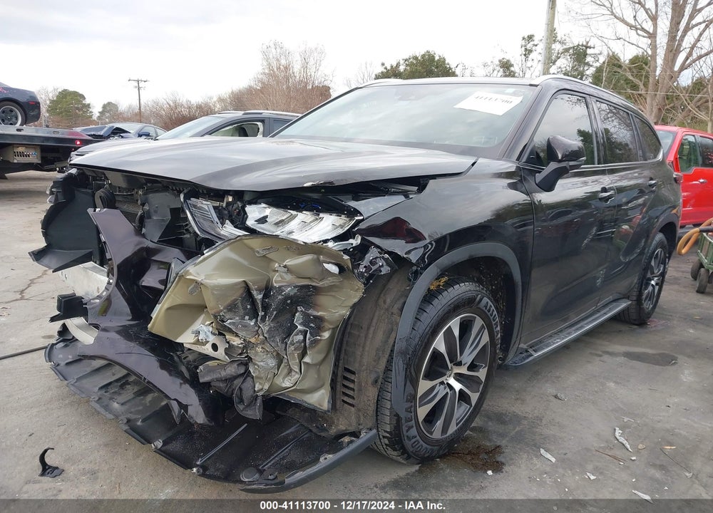 2020 TOYOTA HIGHLANDER XLE VIN: 5TDGZRAH1LS022927