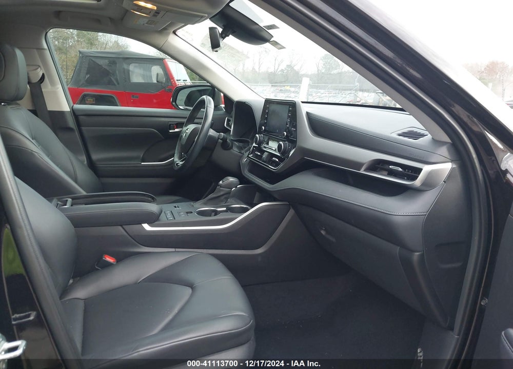 2020 TOYOTA HIGHLANDER XLE VIN: 5TDGZRAH1LS022927