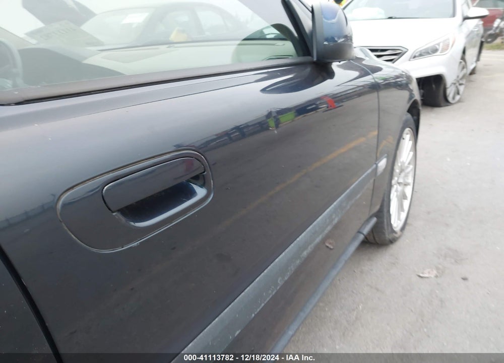 2003 VOLVO S60 2.4T VIN: YV1RS58D132249755