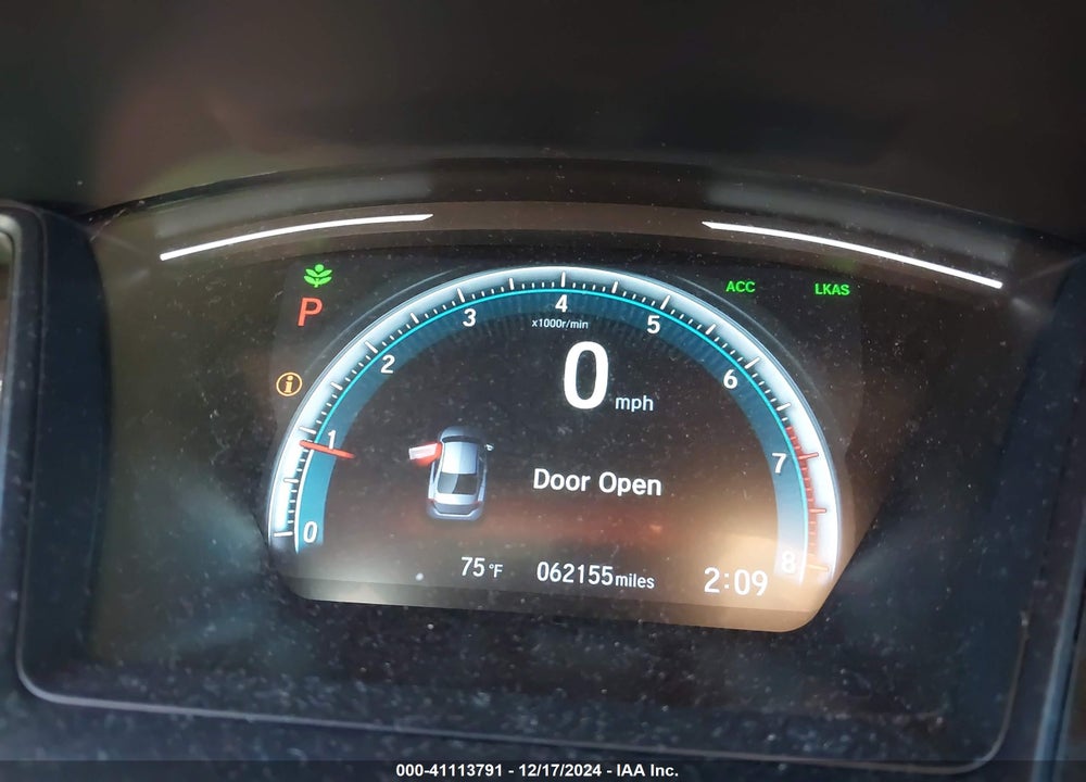 2019 HONDA CIVIC LX VIN: 2HGFC2F61KH589309