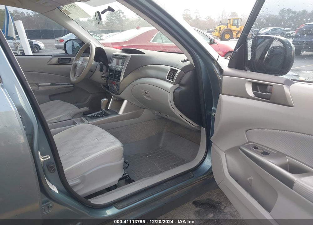 2010 SUBARU FORESTER 2.5X VIN: JF2SH6AC2AH746631