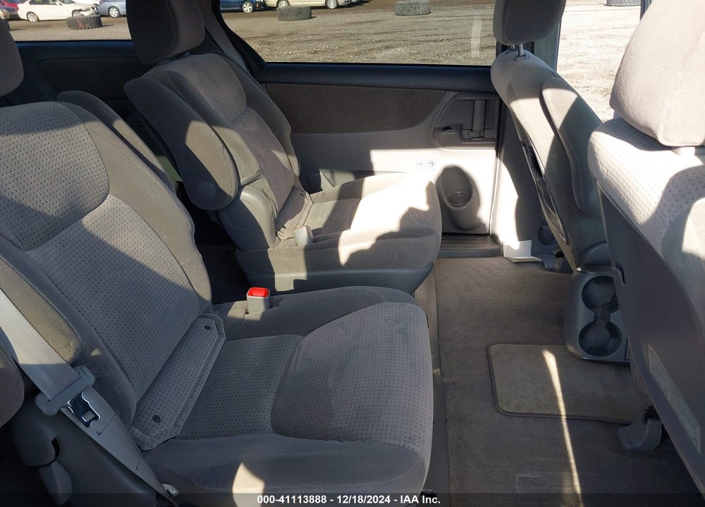 2010 TOYOTA SIENNA LE VIN: 5TDKK4CC5AS307727