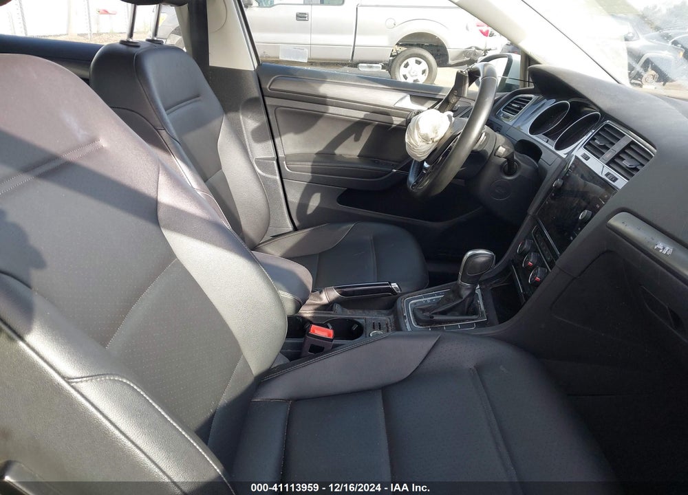 2019 VOLKSWAGEN GOLF VIN: 3VWG57AU0KM032812